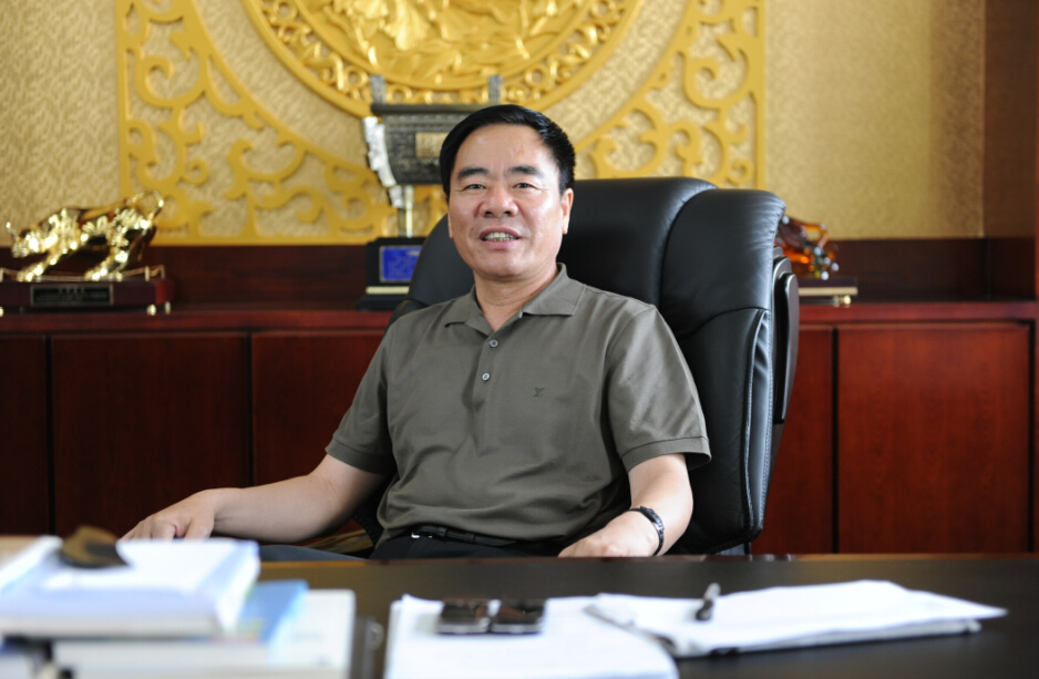李秀林.jpg